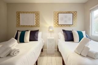 Old Town Saguaro - Private Pool, Fire Pit & Games - 1