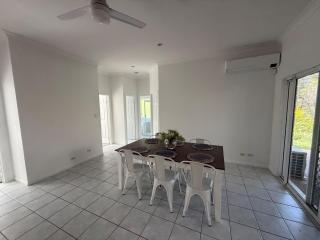 Spacious Home Near Theme Parks - 2