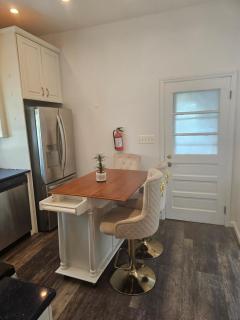 Cozy Getaway 2-Penn Station,NJPAC,Prudential Center - 3