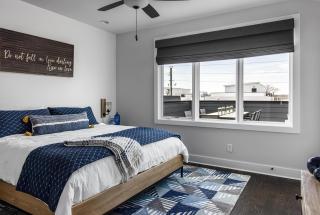 LUXE-Tennessee Row-Heart of Gulch-Mins to Broadway - 8