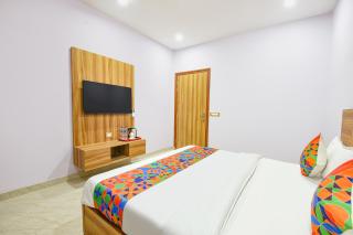 Hotel Renu Rooms - 1