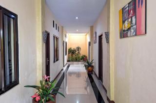 Urbanview Hotel Gumilang Puncak - 2