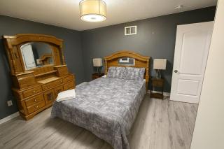 Spacious Brampton 4BR Upper Home - 5