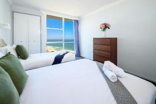 Level 29 Skyhigh with Ocean & River Views - 2