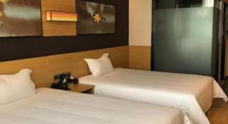 IU Hotel Shijiazhuang Development Zone Tianshanhaijie East 4th Provincial Hospital - 4