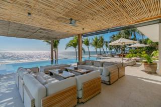 6 bd Premier Beach Front location - 8