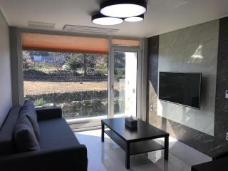 Jeju Teracehill Pension - 7