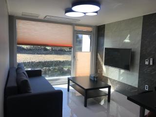 Jeju Teracehill Pension - 6