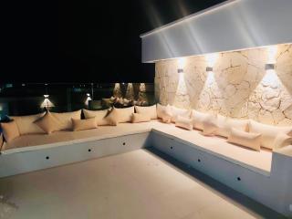 Modern villa with a private pool - 2