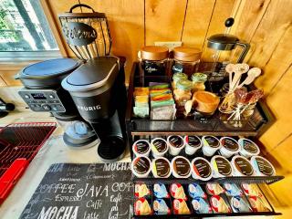 Cabin on Rainbow - Spa - Fireplace - BBQ - EV - Save with Longer Stay! - 1