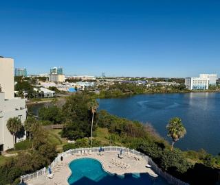 29-Universal, International Dr,Convention Center - 9