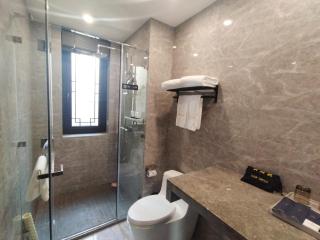 Huazhu Luxury Qingdao Zangma Courtyard Homestay - 1