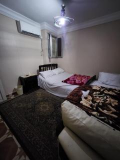 شقة مفروشة ثلاث غرف لك وحدك قريبة من البحر - 3