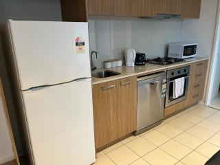 Tasha's Apartments on Morphett - 4