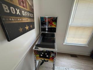 Gamers & Disc Golfers Dream Stay! Spacious 4BR in Peaceful Setting - 2