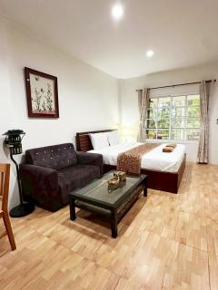 Goo Goo Hill House and Hostel - 5