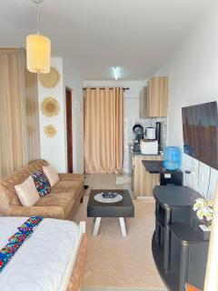 Rige's Furnished Studio Grand Midtown - 0