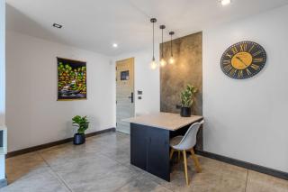 C248 Condo 3 Min to Nai Harn Beach 1BR with Rooftop Pool - Rawai Beach - 6