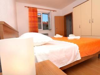 One-Bedroom Apartment With Terrace A2 - 3