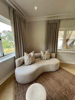 7 on Churchill Guest House - 7