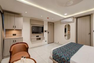 Hotel Grand Shiva - 5