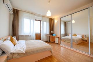 Bellevue by Ciullei - Panoramic - City Center - 3