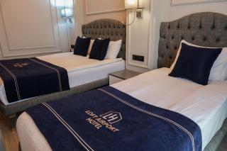 Loft Airport Hotel - 8