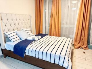 BGC Luxe Stay Facing Uptown Mall & Grand Hyatt - 8