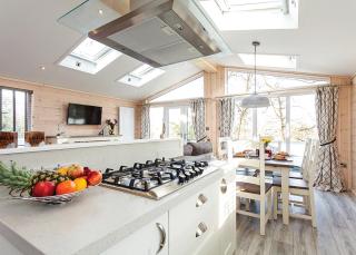 Woodside Bay Lodge Retreat - 5