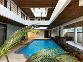 Cozy 2-Bedroom Apt, 10mins Walk to Beach - GBHC3 - 0