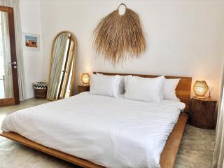 3 Bedrooms Family Villa in Padang Linjong, Canggu - 0