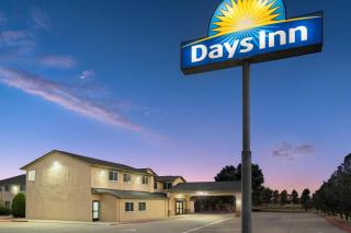 Days Inn by Wyndham Las Vegas - 8