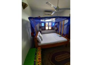 Flamingo Guest House - 8