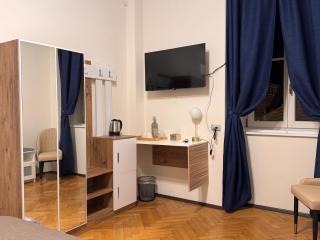 Bed and Chic art rooms - 4