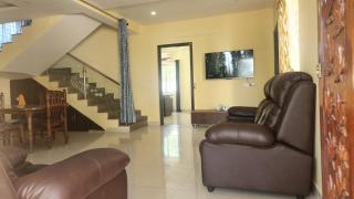 Peace & Tranquil where it's least expected ! - 9