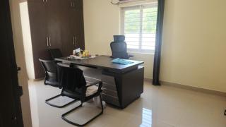 Peace & Tranquil where it's least expected ! - 6