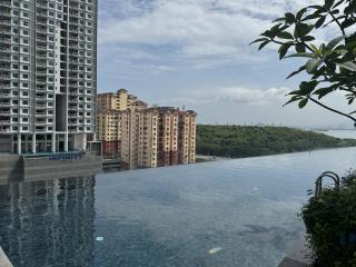 Urban Suites Home Suites by Twinkle Loft - 3