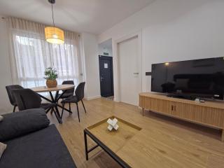 Apartamentos Picasso by gaiarooms - 6