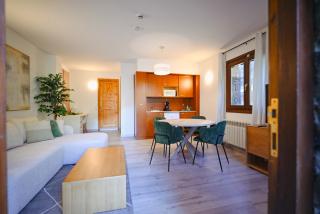 Con Parking y Escritorio I Apartamento en Incles I AndBnB - 4