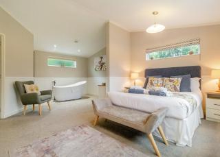 Otters Mead Boutique Lodges - 5