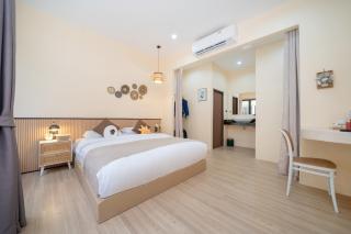 Amaleena Pool Access Suites - 2