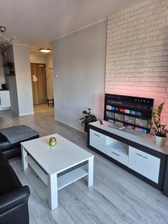 Apartments Space and More, Dmowskiego - 20 minut do RYNKU, Self Check-In 24H, Parking - 9