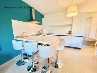 Tower 44 - Luino - 1