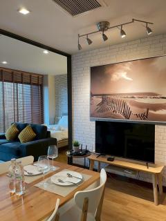 SkyLink Thonglor Luxury Condo with Pool BTS Access - 0