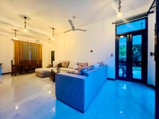 Meadow View Villa - 0