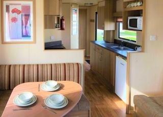 Golden Anchor Caravan Park - 1