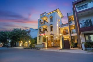 Via Primero MGF - Iffco Chowk - 0