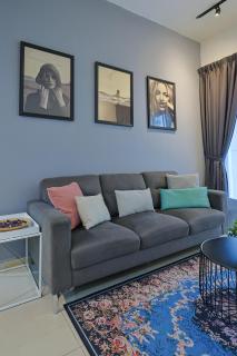 Reizz Residence by Greenhome - 8