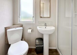 Pencnwc Holiday Park - 3