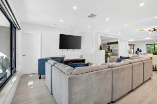 Sunset Lane by Rove Travel Home with Pool & Hot Tub - 6